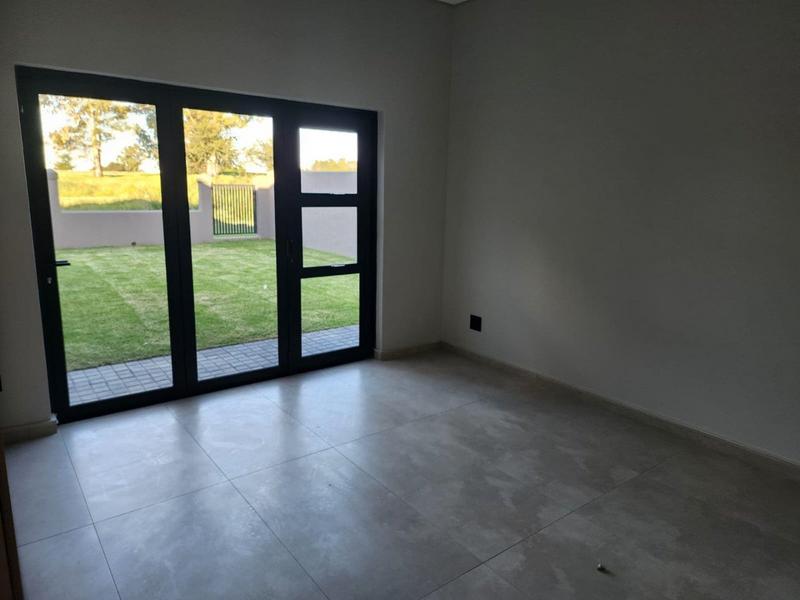 3 Bedroom Property for Sale in Heron Banks Golf Estate Free State